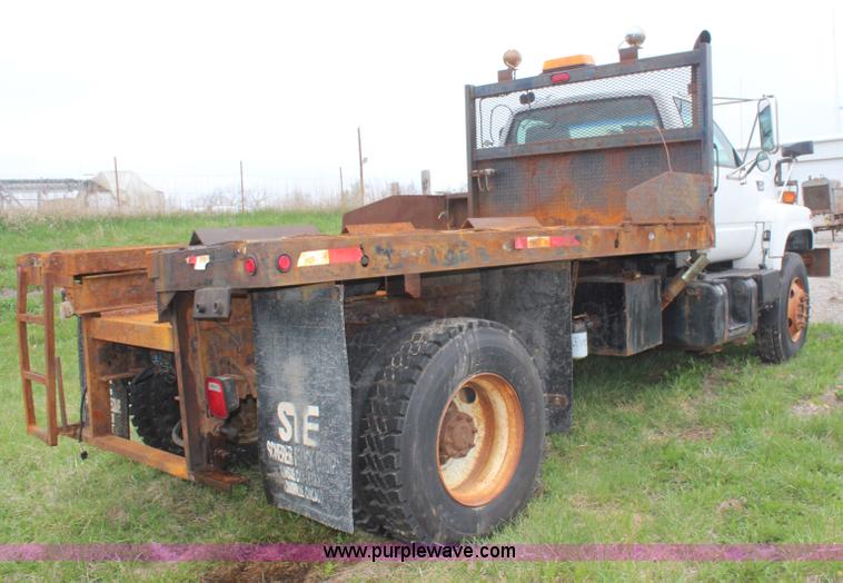 image for item H6062 2000 GMC C8500 flatbed truck