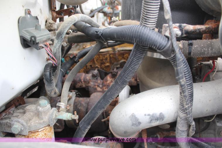 image for item H6062 2000 GMC C8500 flatbed truck