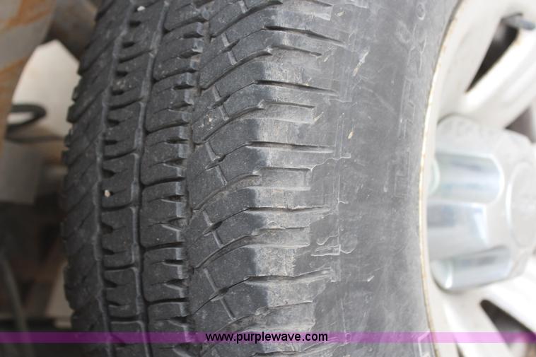 image for item H6082 2008 Ford Ranger Ext. Cab pickup truck