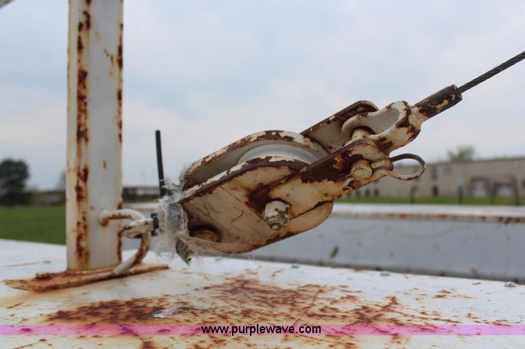 image for item H6084 1996 Ford F350 XL utiltiy truck