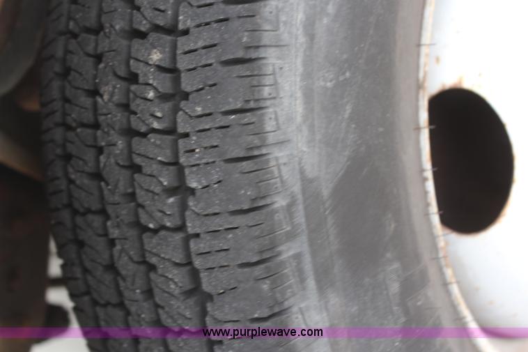 image for item H6084 1996 Ford F350 XL utiltiy truck