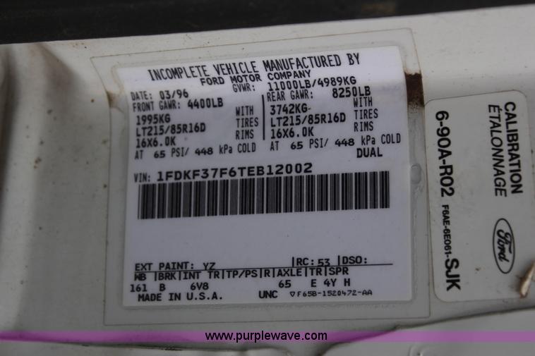 image for item H6084 1996 Ford F350 XL utiltiy truck