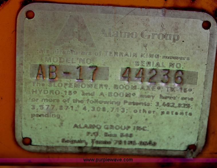 image for item H6218 1980 John Deere 2940 MFWD tractor with boom mower