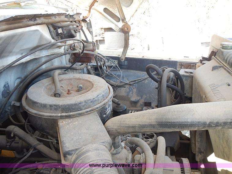 image for item I3688 1980 Ford F350 flatbed pickup truck