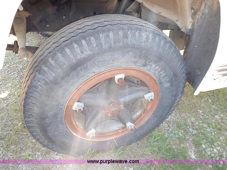 image for item I3688 1980 Ford F350 flatbed pickup truck