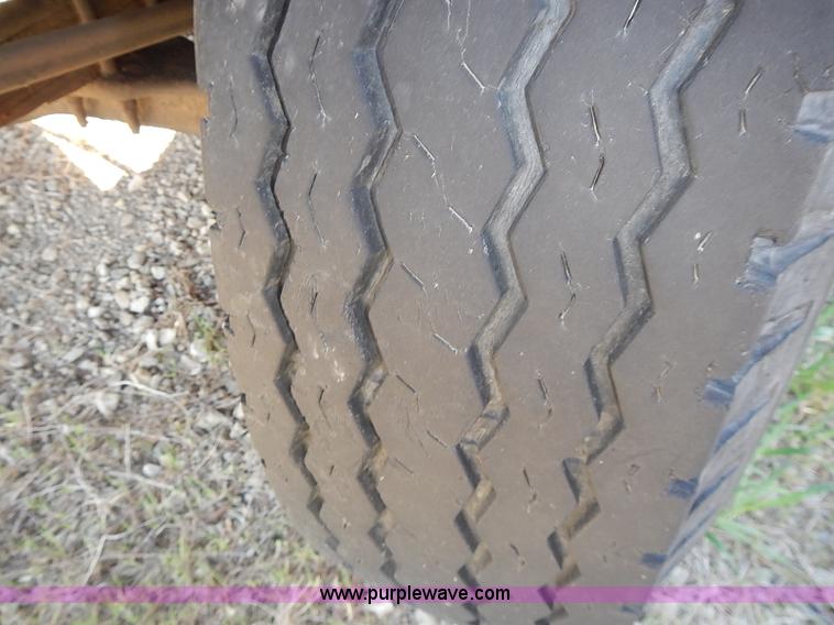 image for item I3688 1980 Ford F350 flatbed pickup truck