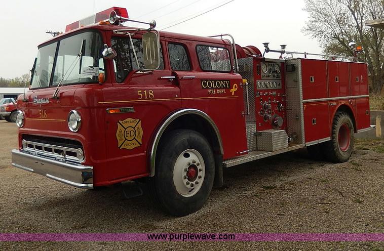 image for item I3691 1979 Ford C900-23038 Seagrave fire truck