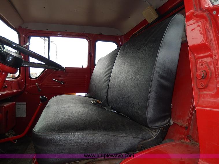 image for item I3691 1979 Ford C900-23038 Seagrave fire truck