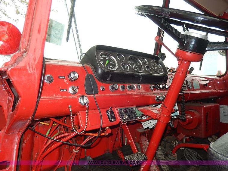 image for item I3691 1979 Ford C900-23038 Seagrave fire truck