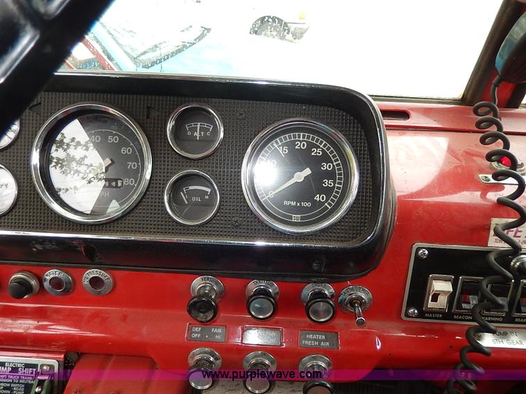 image for item I3691 1979 Ford C900-23038 Seagrave fire truck