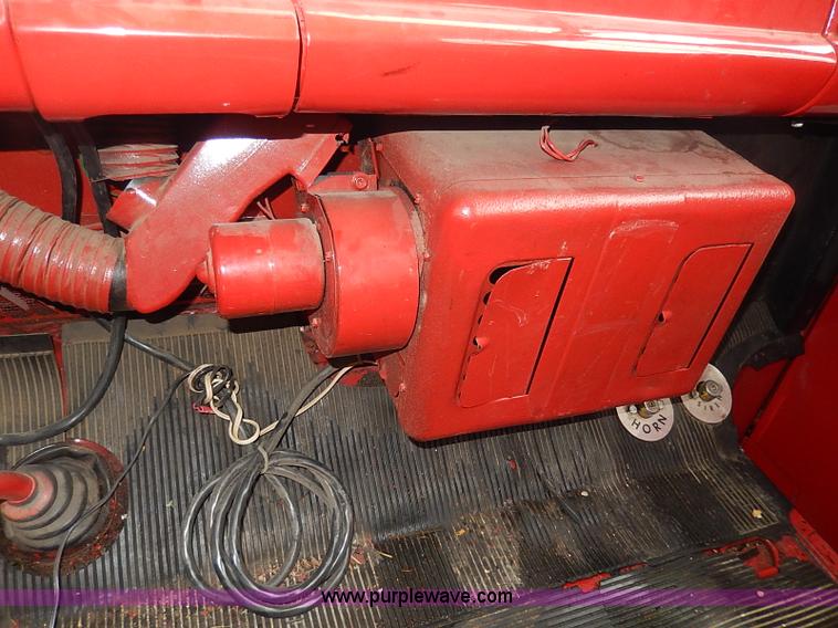 image for item I3691 1979 Ford C900-23038 Seagrave fire truck