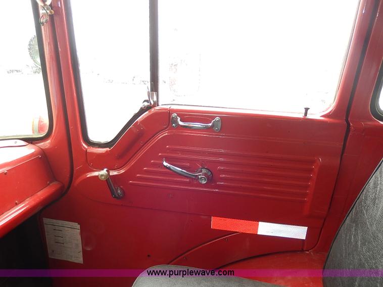 image for item I3691 1979 Ford C900-23038 Seagrave fire truck