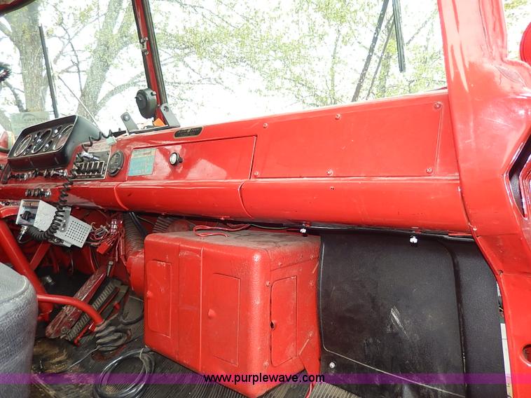 image for item I3691 1979 Ford C900-23038 Seagrave fire truck