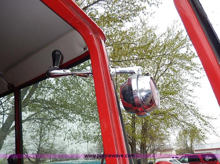 image for item I3691 1979 Ford C900-23038 Seagrave fire truck