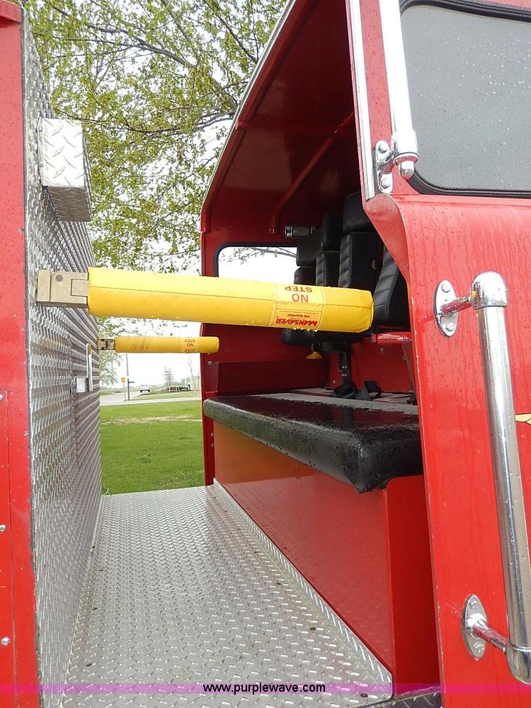 image for item I3691 1979 Ford C900-23038 Seagrave fire truck