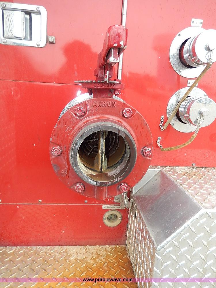 image for item I3691 1979 Ford C900-23038 Seagrave fire truck