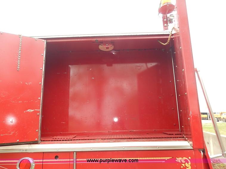 image for item I3691 1979 Ford C900-23038 Seagrave fire truck