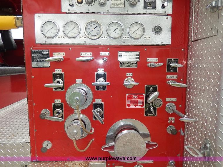 image for item I3691 1979 Ford C900-23038 Seagrave fire truck