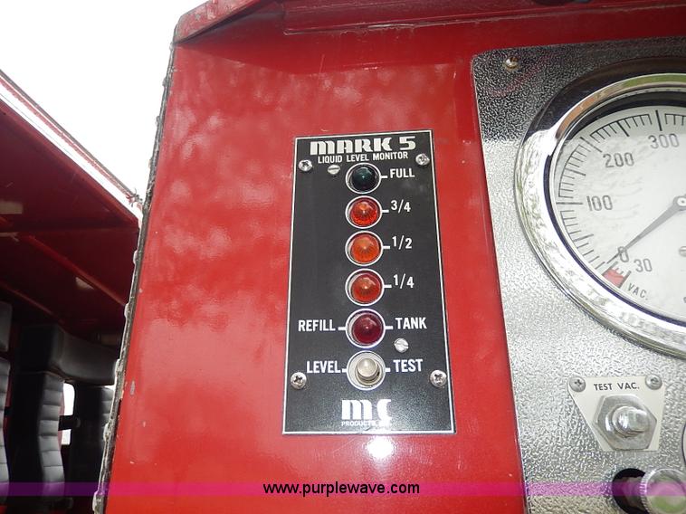 image for item I3691 1979 Ford C900-23038 Seagrave fire truck