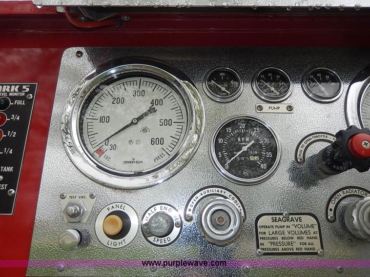 image for item I3691 1979 Ford C900-23038 Seagrave fire truck