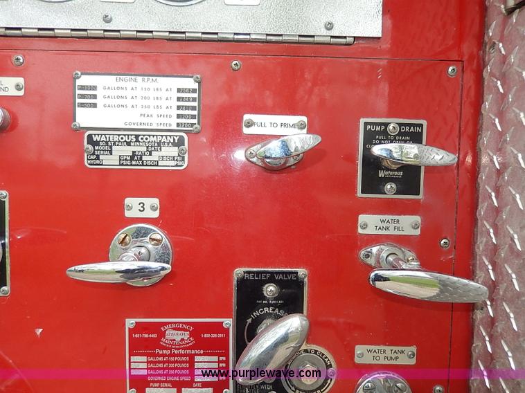 image for item I3691 1979 Ford C900-23038 Seagrave fire truck