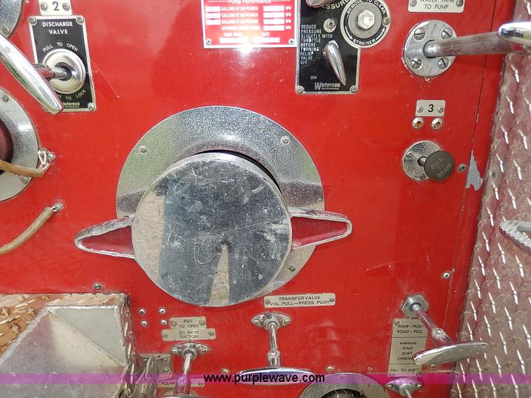 image for item I3691 1979 Ford C900-23038 Seagrave fire truck