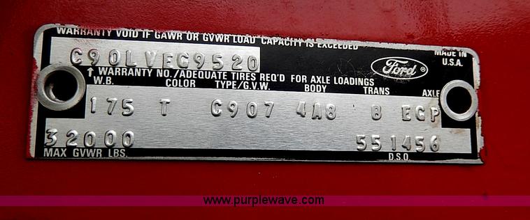 image for item I3691 1979 Ford C900-23038 Seagrave fire truck