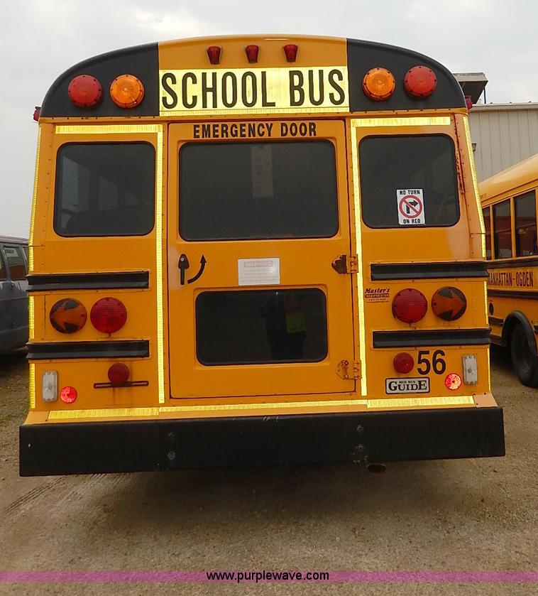 image for item I3697 2005 GMC Savana G3500 school bus