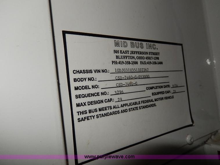 image for item I3697 2005 GMC Savana G3500 school bus