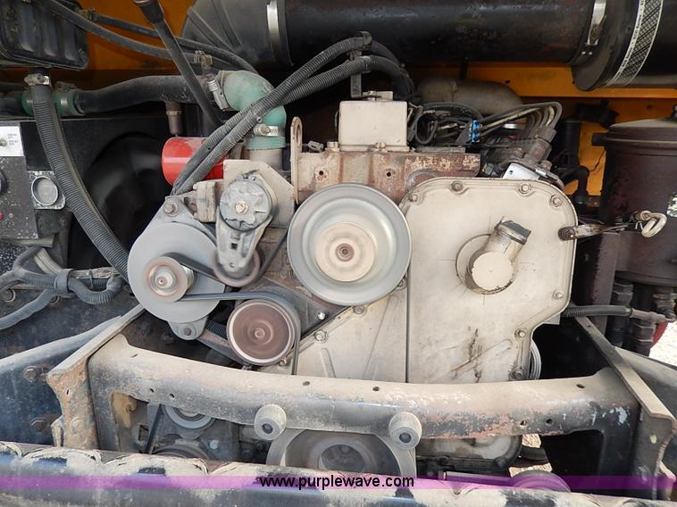 image for item I3698 1998 Blue Bird TC2000 school bus