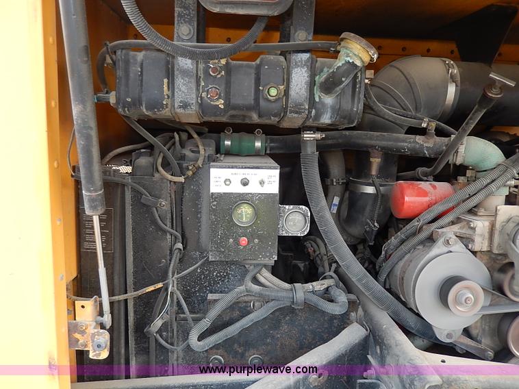 image for item I3698 1998 Blue Bird TC2000 school bus