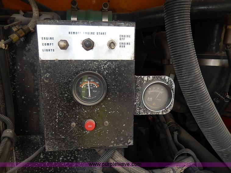 image for item I3698 1998 Blue Bird TC2000 school bus