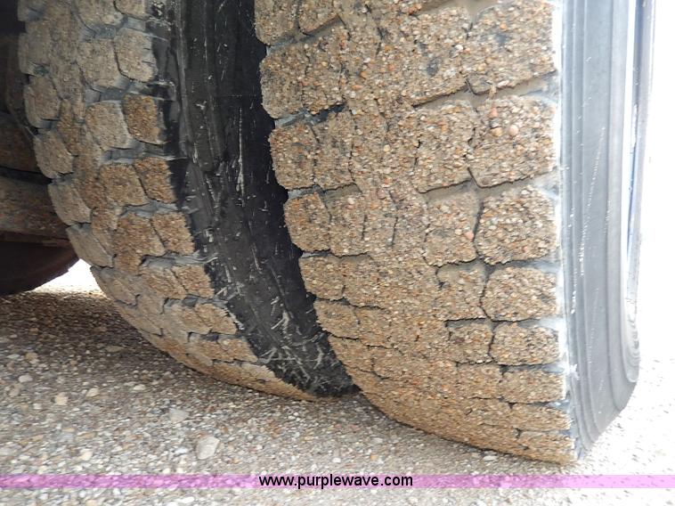 image for item I3698 1998 Blue Bird TC2000 school bus