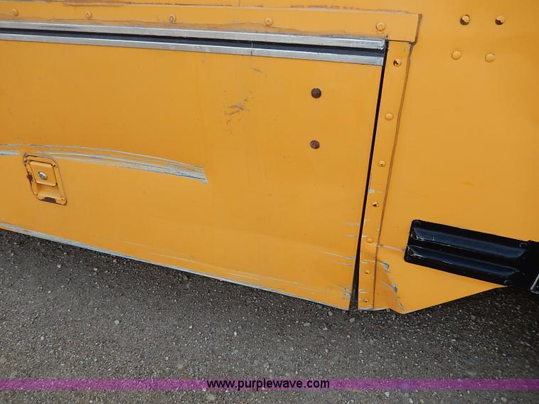 image for item I3698 1998 Blue Bird TC2000 school bus