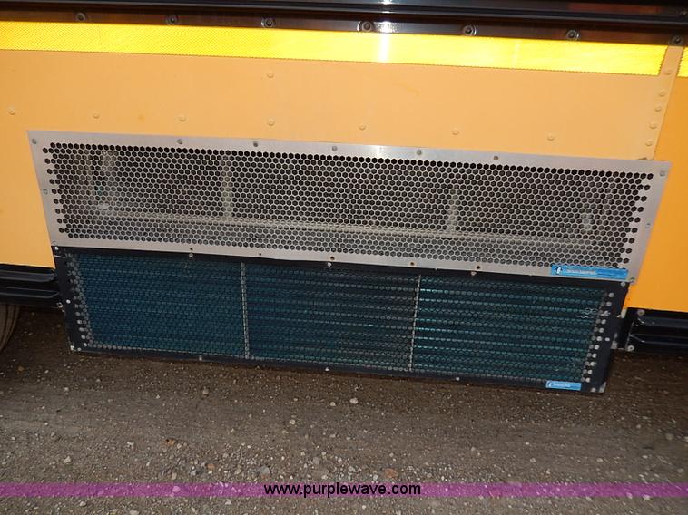 image for item I3698 1998 Blue Bird TC2000 school bus