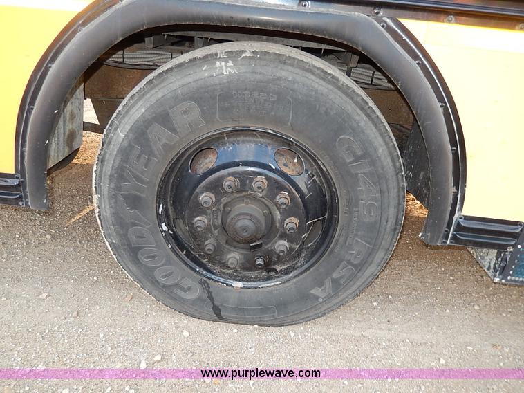 image for item I3698 1998 Blue Bird TC2000 school bus