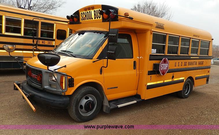 image for item I3700 2002 GMC Savana G3500 Thomas school bus