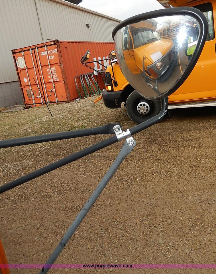 image for item I3700 2002 GMC Savana G3500 Thomas school bus