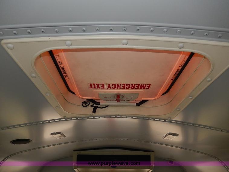 image for item I3700 2002 GMC Savana G3500 Thomas school bus