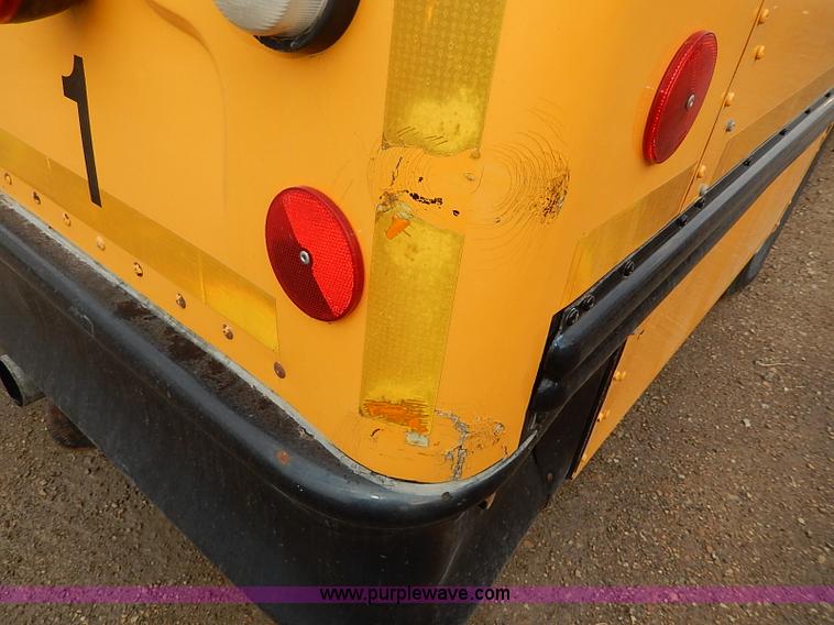 image for item I3700 2002 GMC Savana G3500 Thomas school bus