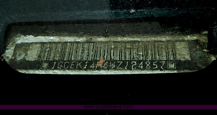 image for item I3710 1998 Chevrolet Cheyenne 1500 pickup truck