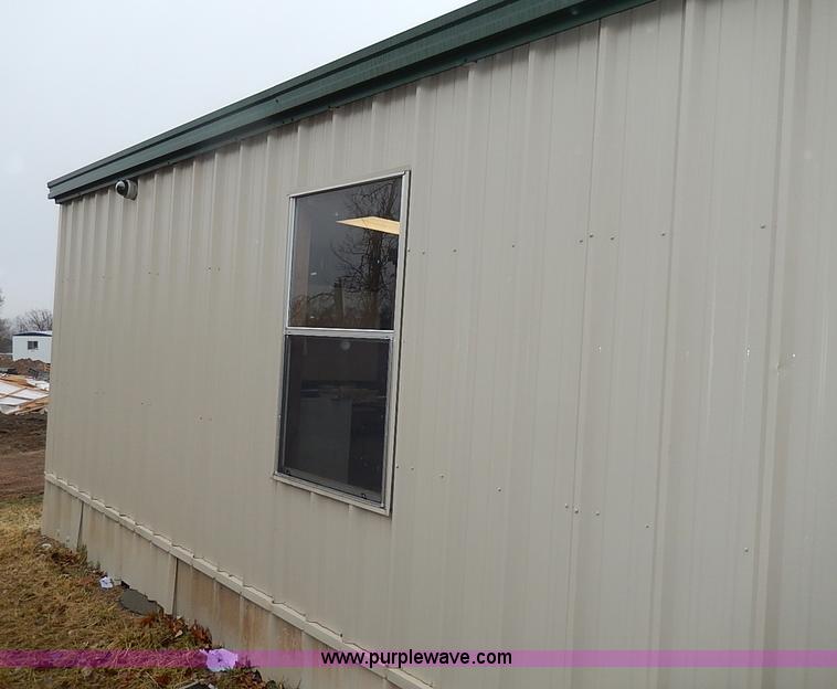 image for item I3711 Portable classroom building