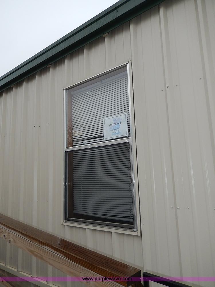 image for item I3712 Portable classroom building