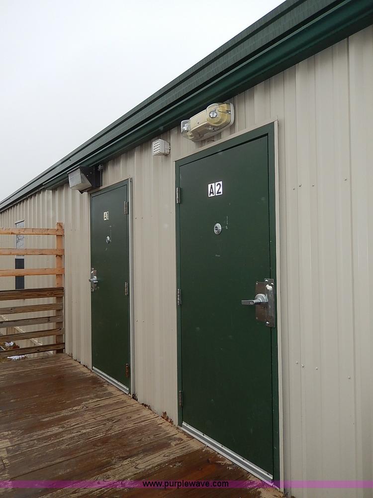 image for item I3712 Portable classroom building