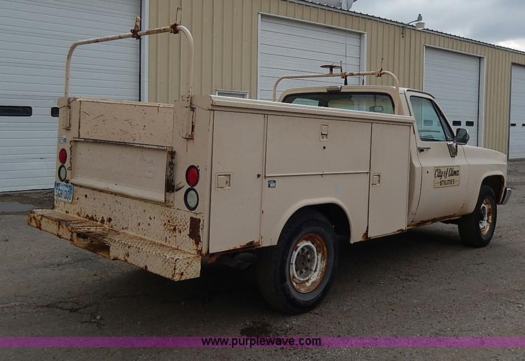image for item I3721 1986 Chevrolet Custom Deluxe 20 utility truck
