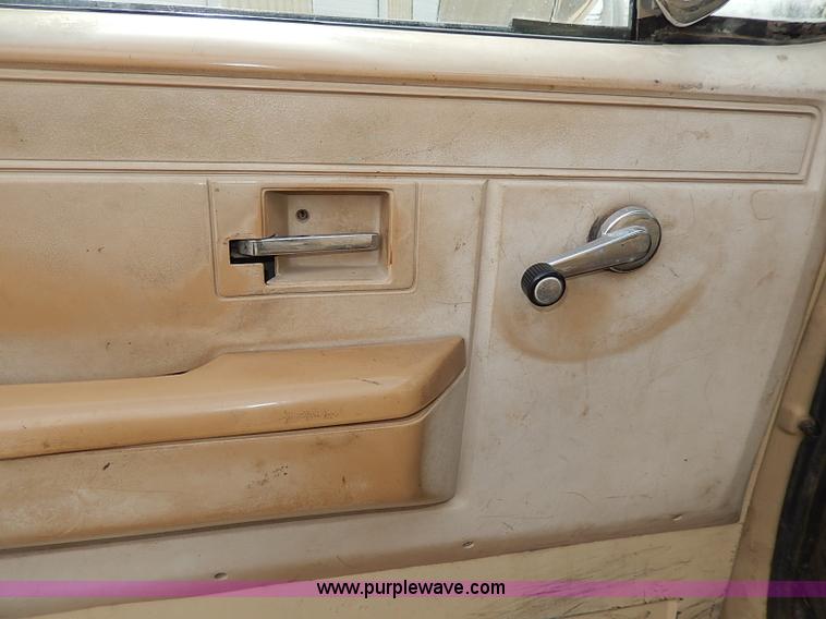 image for item I3721 1986 Chevrolet Custom Deluxe 20 utility truck