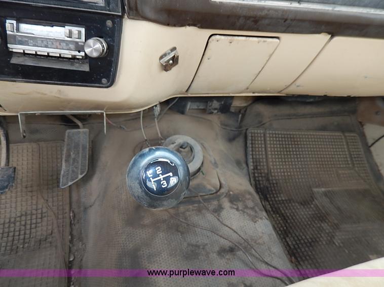 image for item I3721 1986 Chevrolet Custom Deluxe 20 utility truck