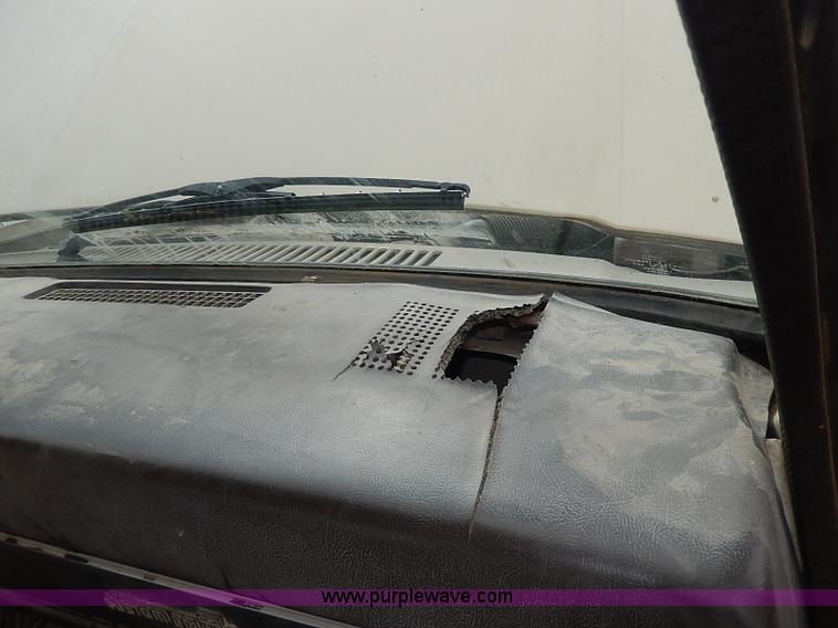 image for item I3721 1986 Chevrolet Custom Deluxe 20 utility truck