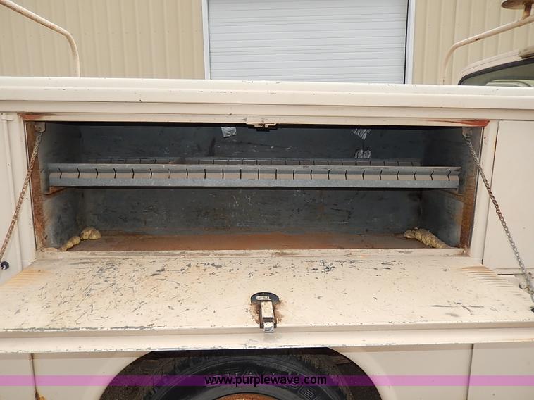 image for item I3721 1986 Chevrolet Custom Deluxe 20 utility truck