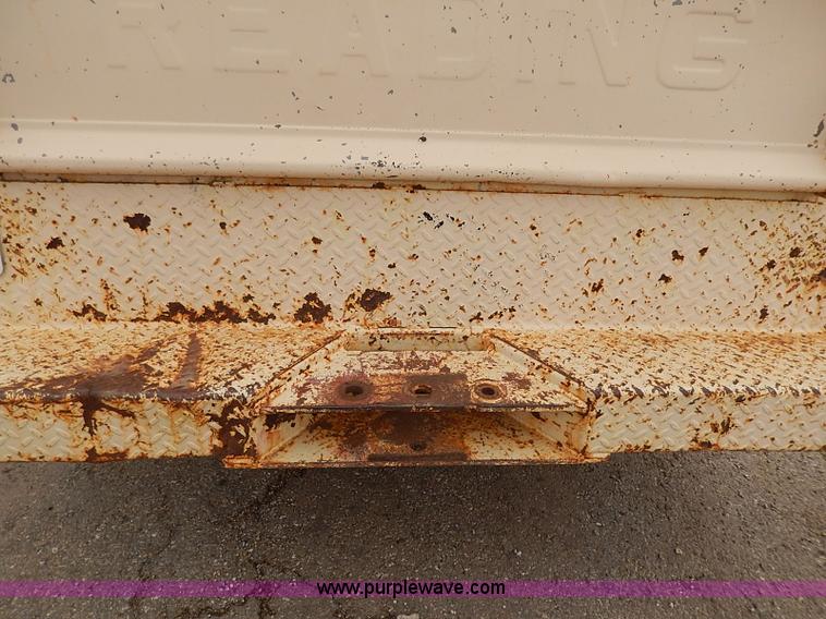 image for item I3721 1986 Chevrolet Custom Deluxe 20 utility truck